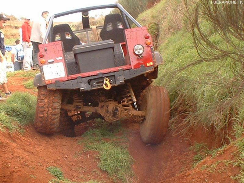 Land Rover V8 trial 4x4