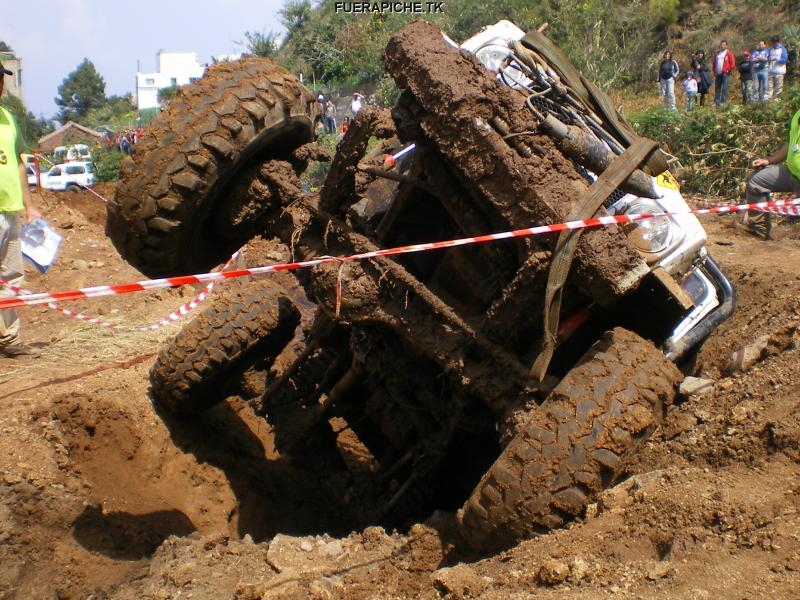 Toyota Land Cruiser trial 4x4