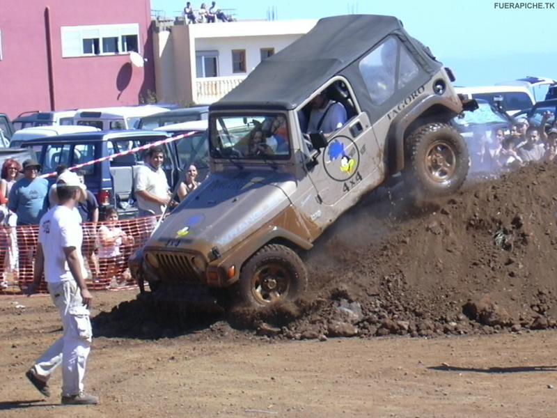 Jeep Wrangler trial 4x4