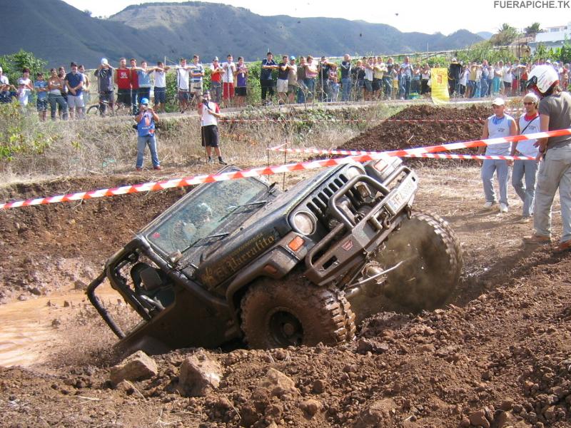 Jeep Wrangler 4.0 trial 4x4