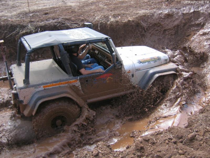 Jeep Wrangler 4.0 trial 4x4