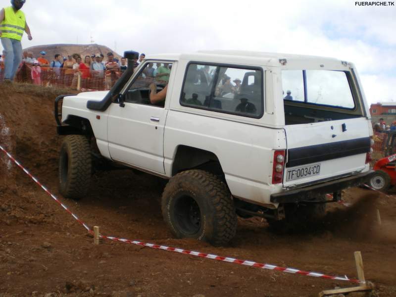 Nissan Patrol V8