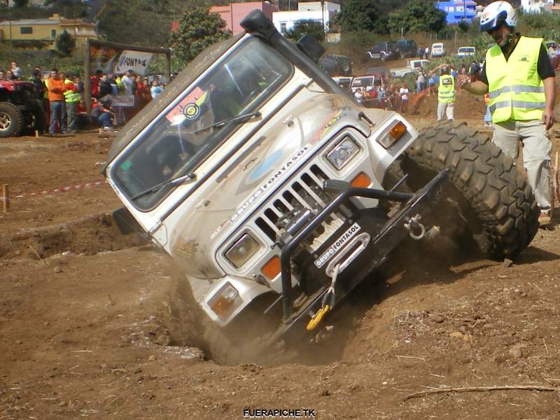 Jeep Wrangler 4.0 trial 4x4