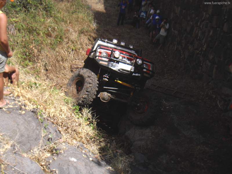 Suzuki Samurai trial 4x4