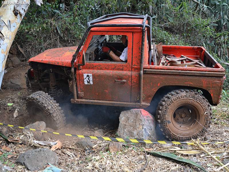 Land Rover trial 4x4